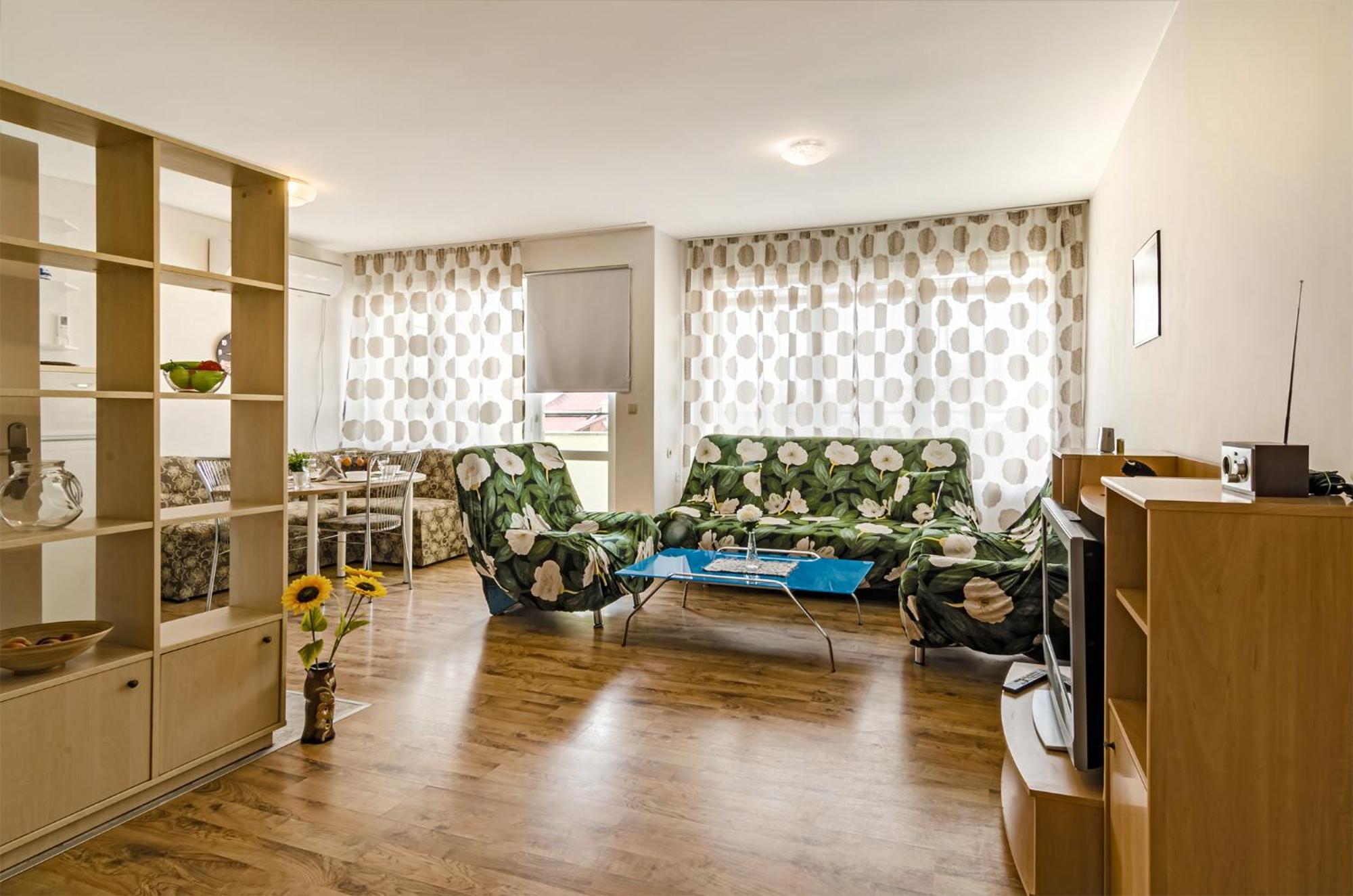 Morska Sirena Apartment Varna Exterior photo